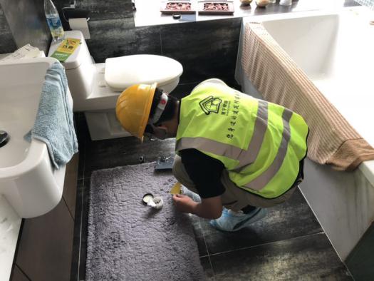 馨湖园小区 卫生间维修工程